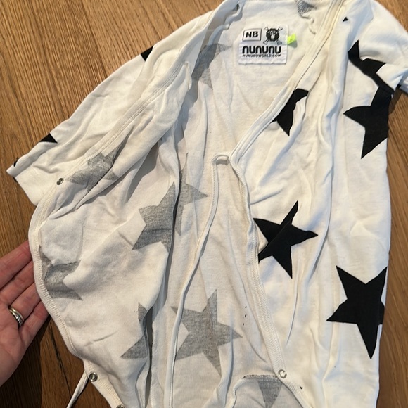 Newborn onsie - Picture 3 of 5